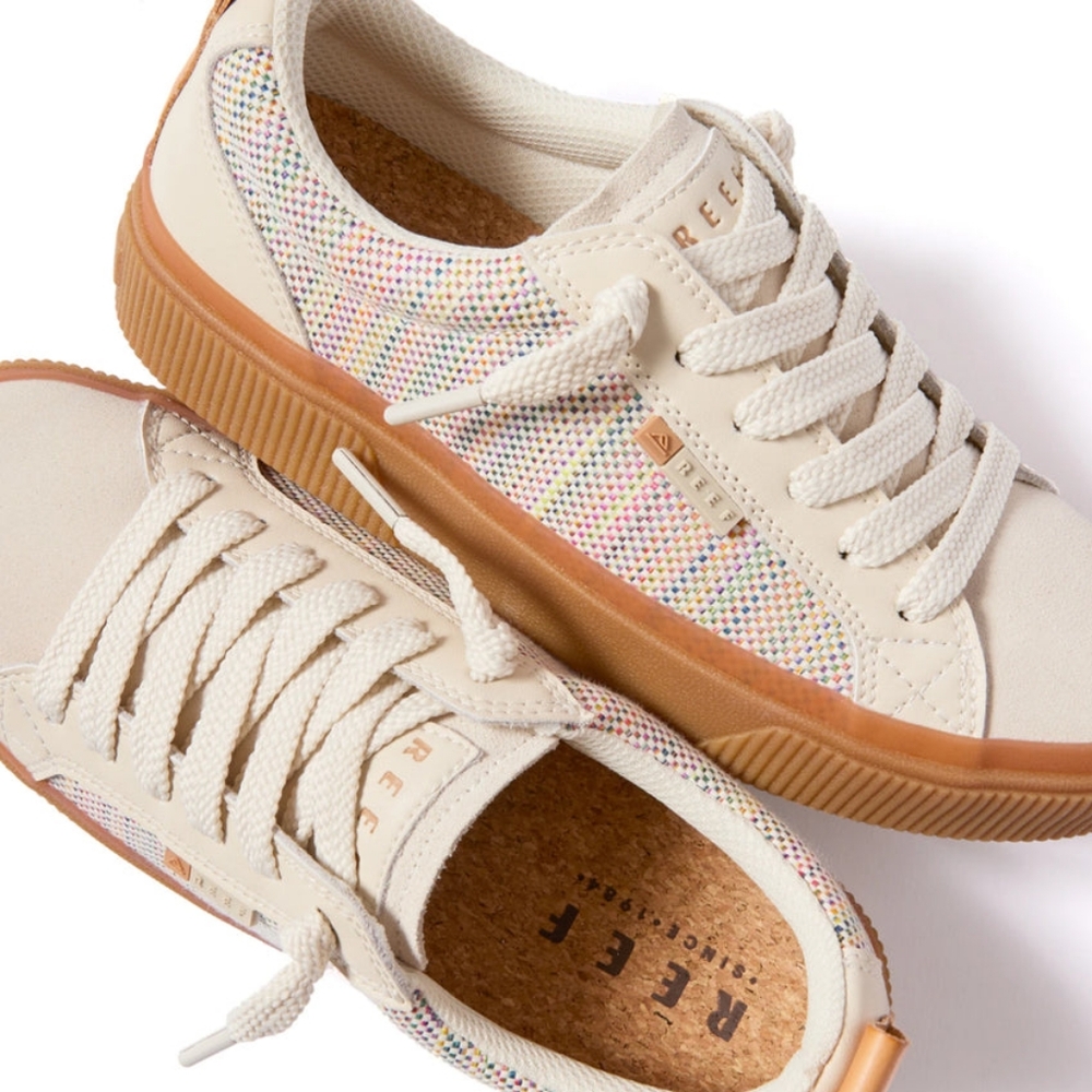 Reef Sneakers
